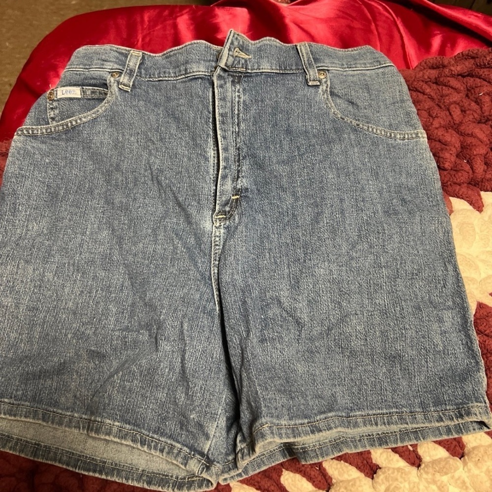 Lee Blue Jean Shorts Relaxed Fit Medium Wash